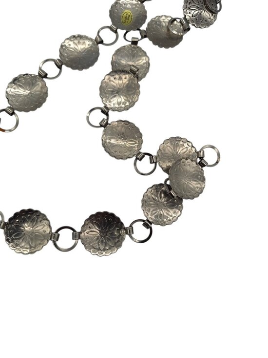Vintage Silver Tone Concho Style Southwestern Belt Estate Sale main image 10